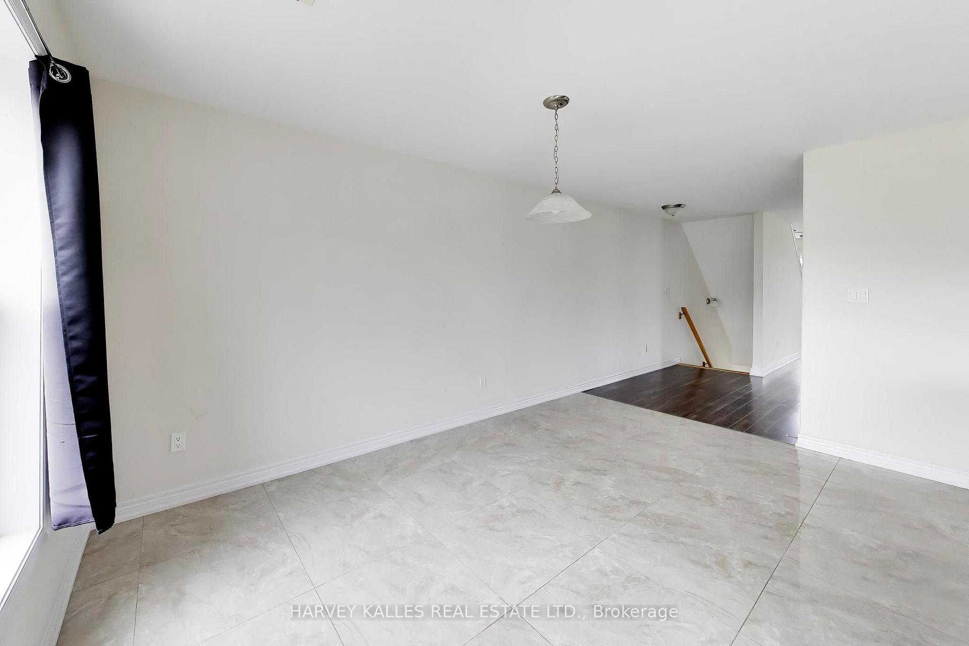1 Leggott Avenue 38