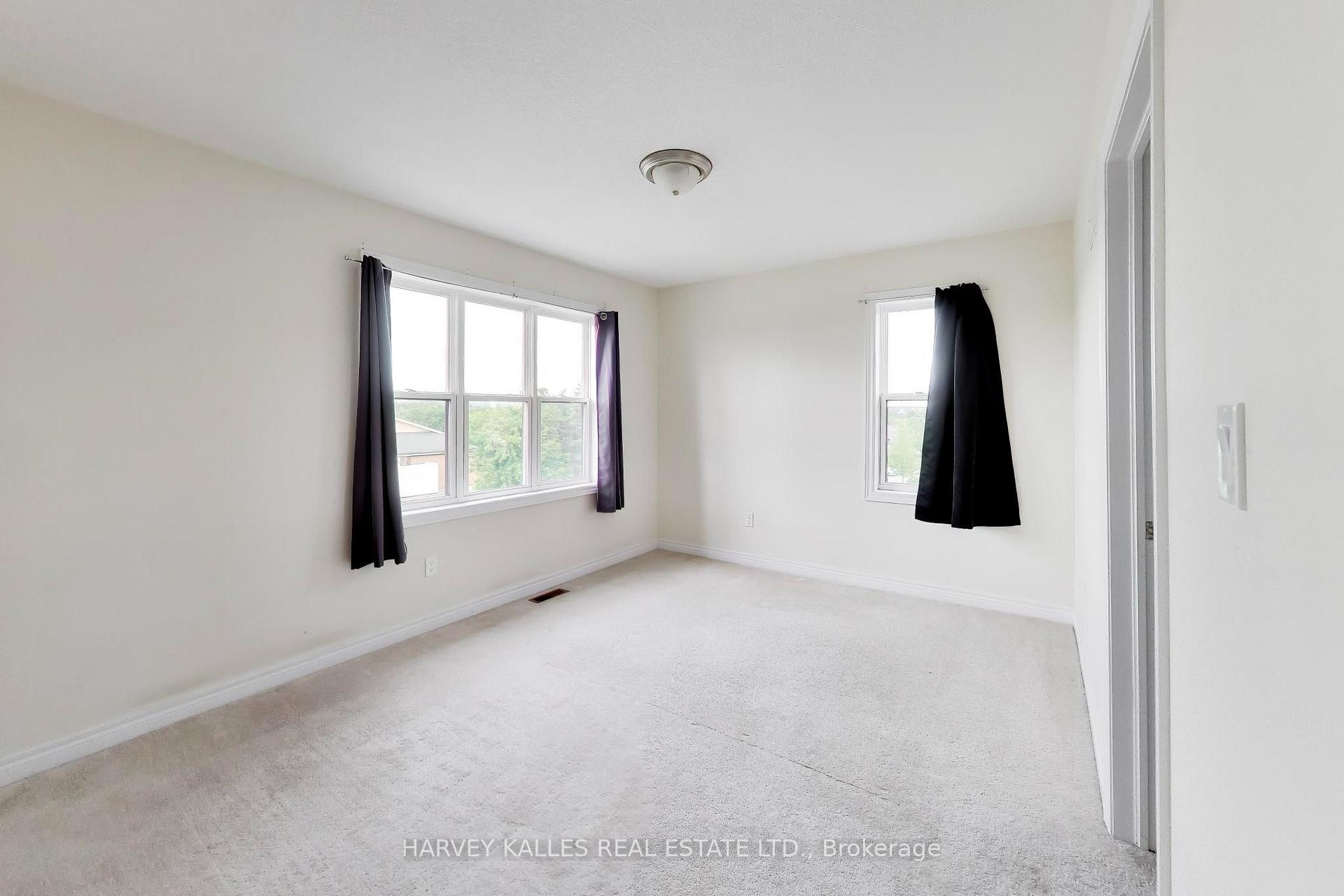 1 Leggott Avenue 38