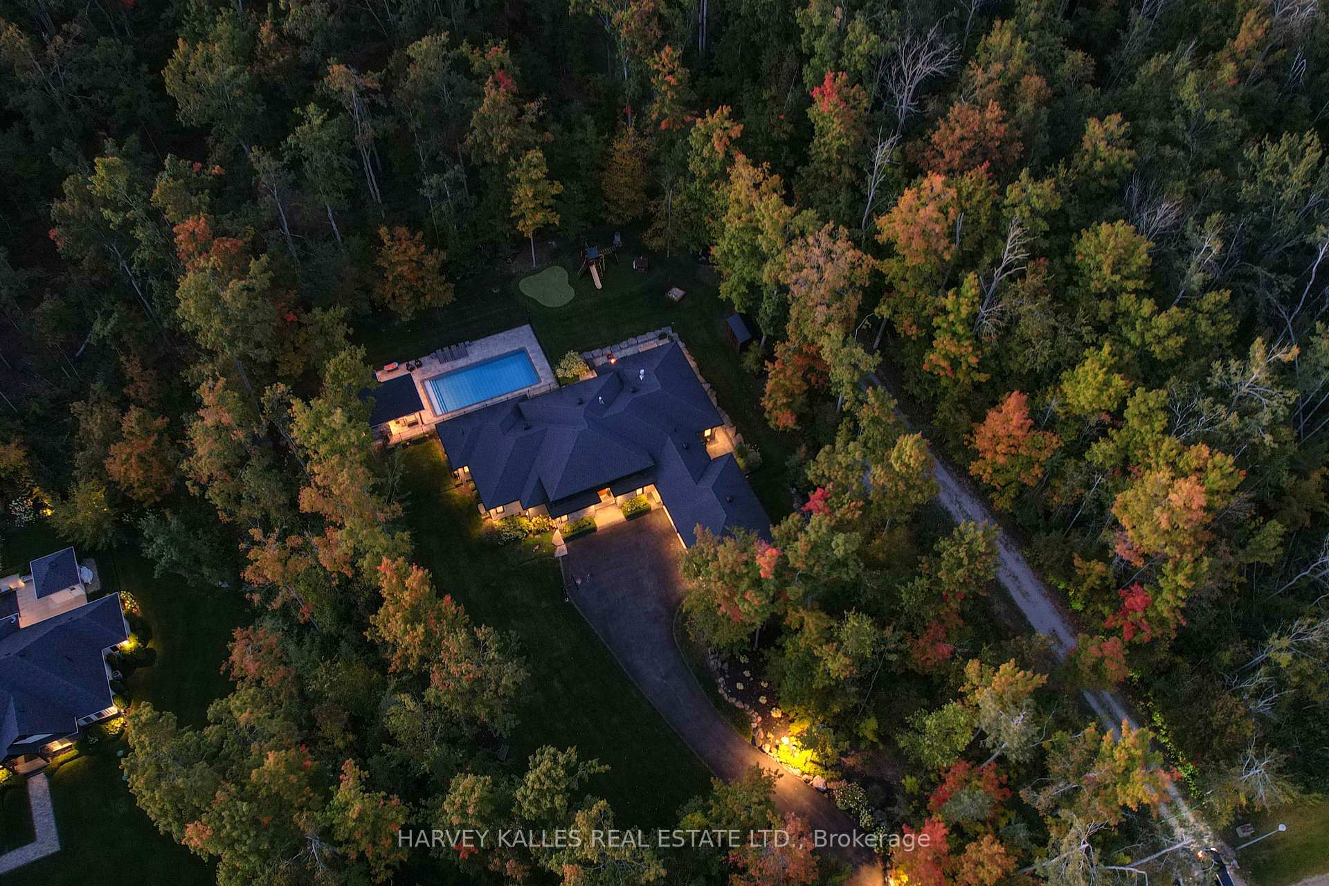 42 Windfield Drive W