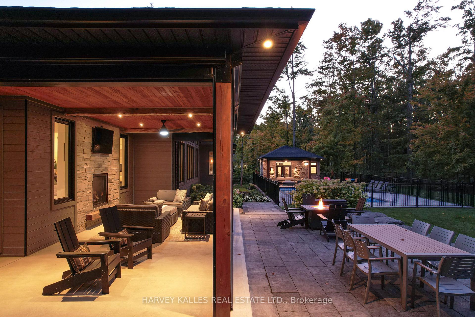 42 Windfield Drive W