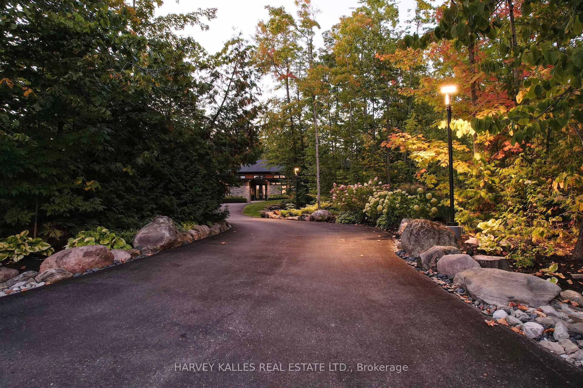 42 Windfield Drive W
