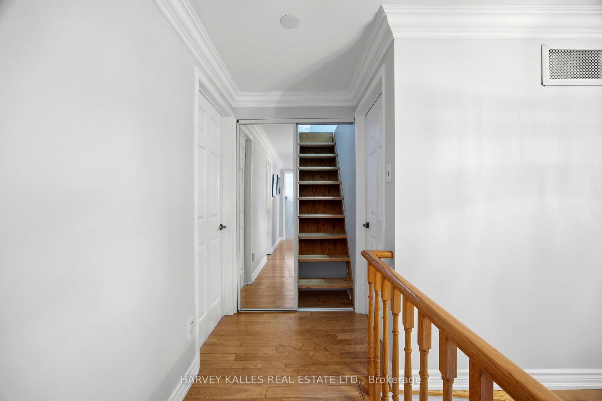 682 Willowbank Trail