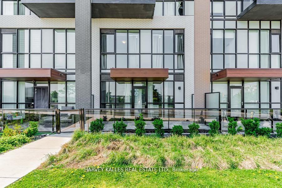 60 George Butchart Drive 4