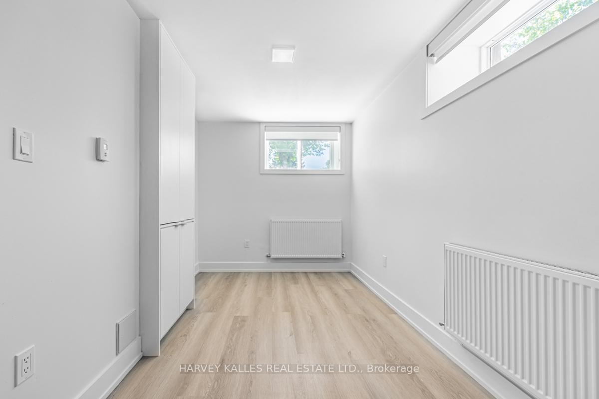 18 Cavell Avenue