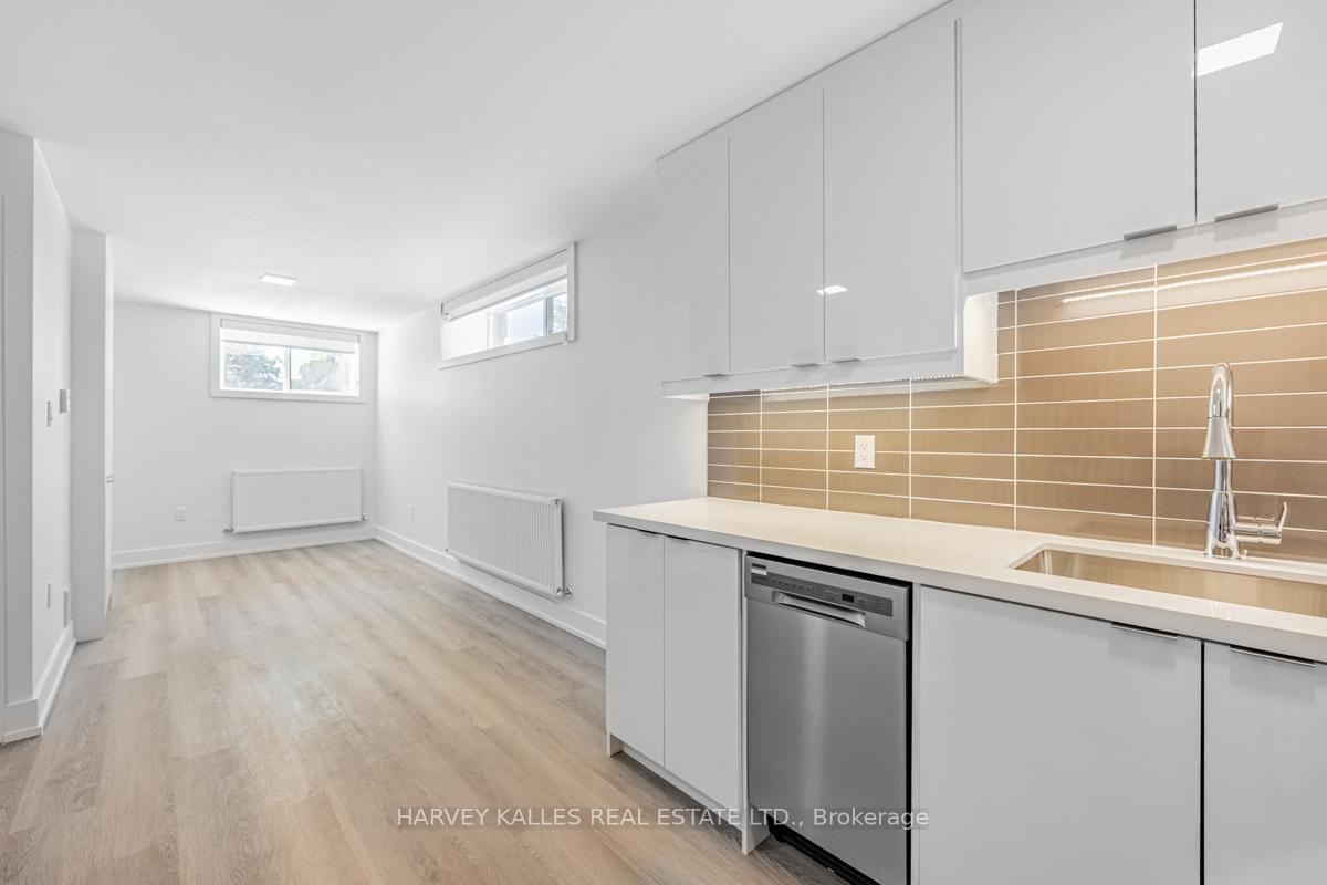 18 Cavell Avenue