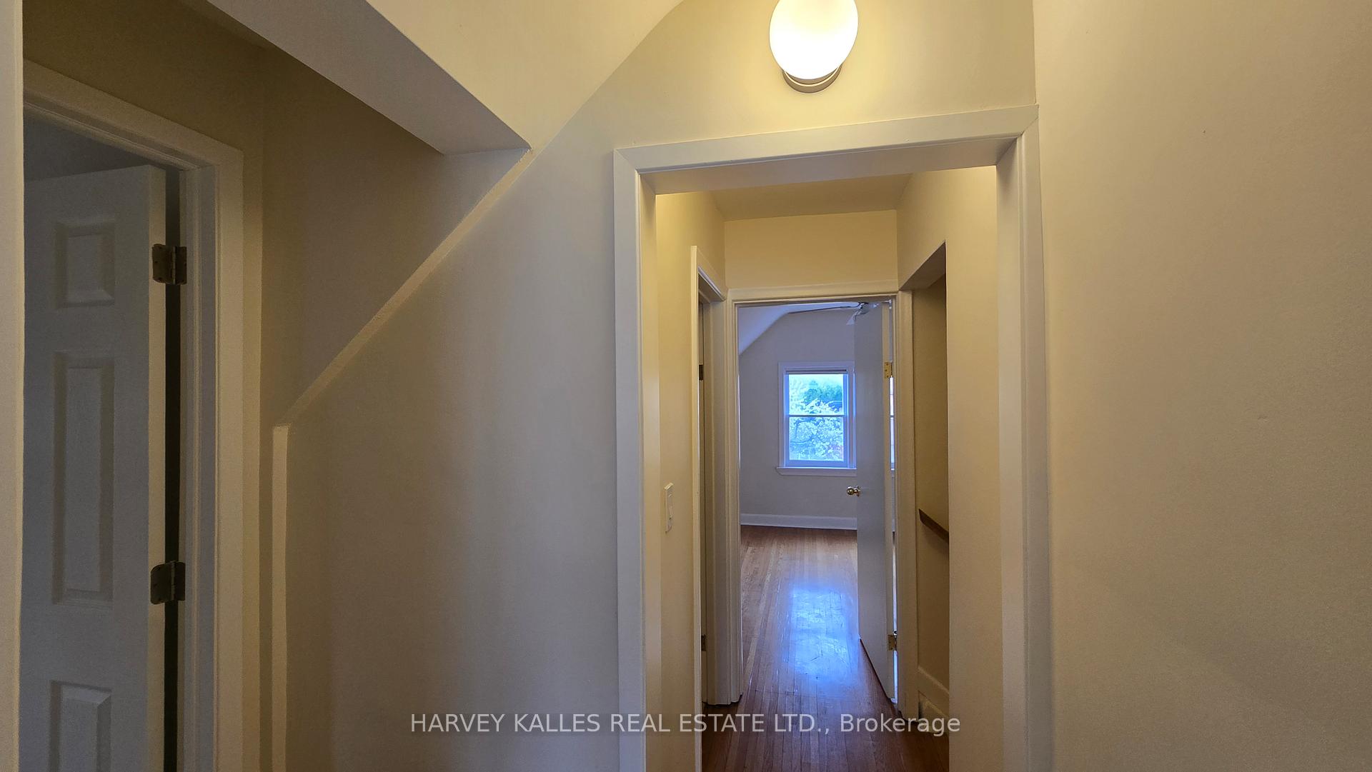 279 Cornelius Parkway Upper