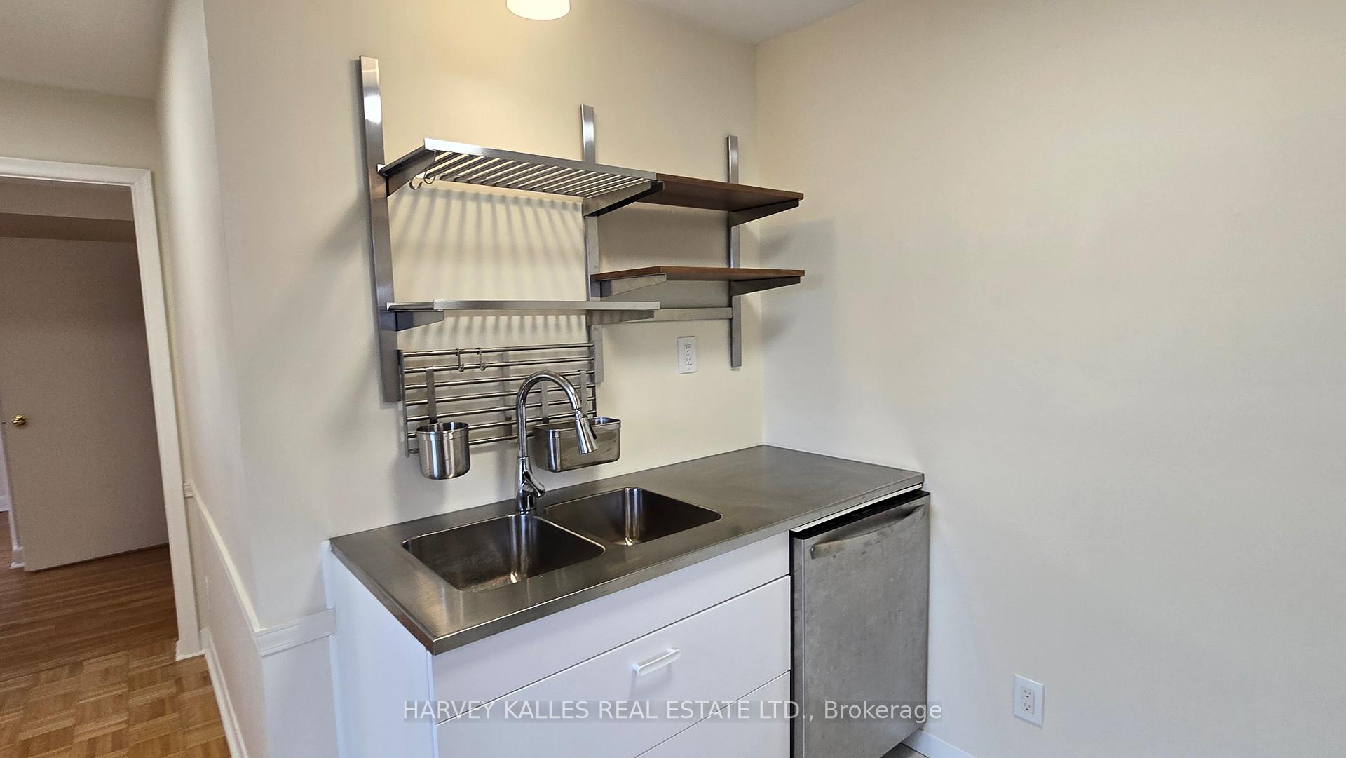 279 Cornelius Parkway Upper
