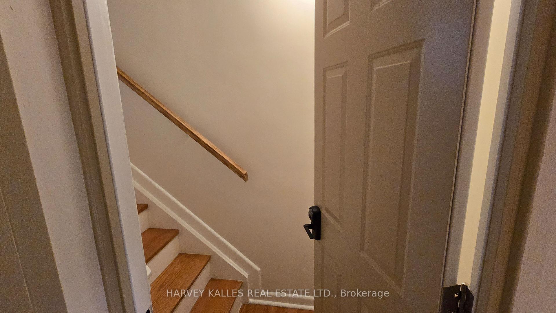 279 Cornelius Parkway Upper