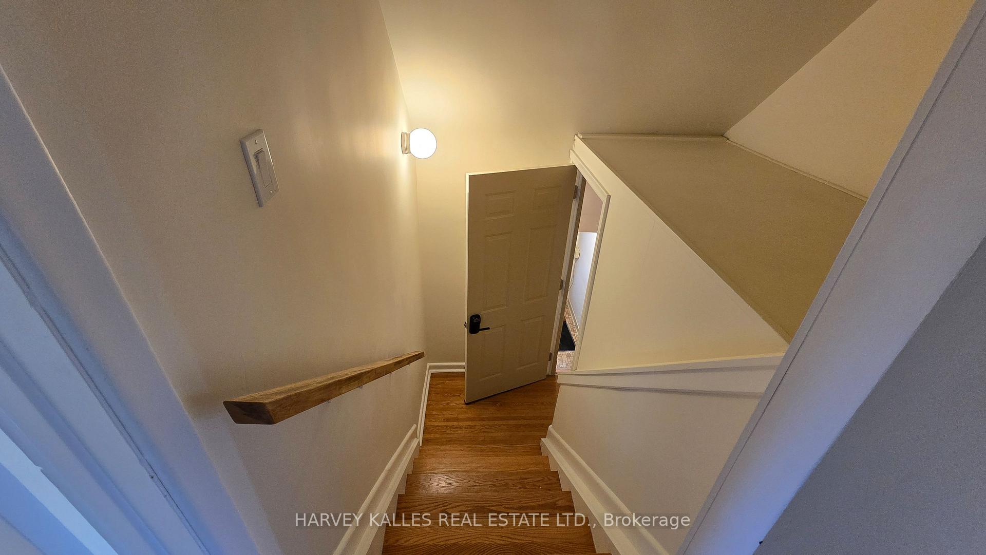 279 Cornelius Parkway Upper