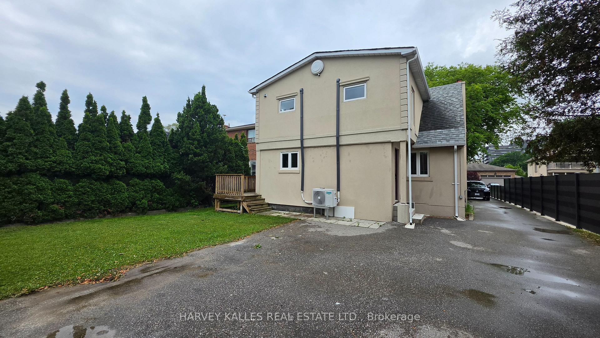 279 Cornelius Parkway Upper