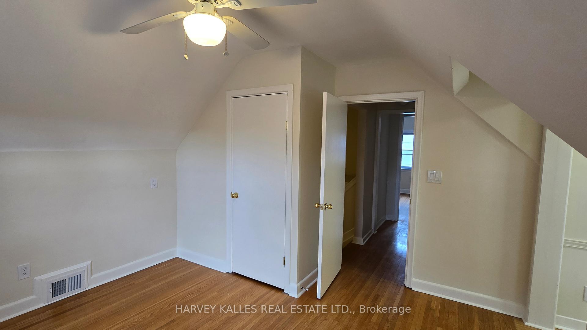 279 Cornelius Parkway Upper
