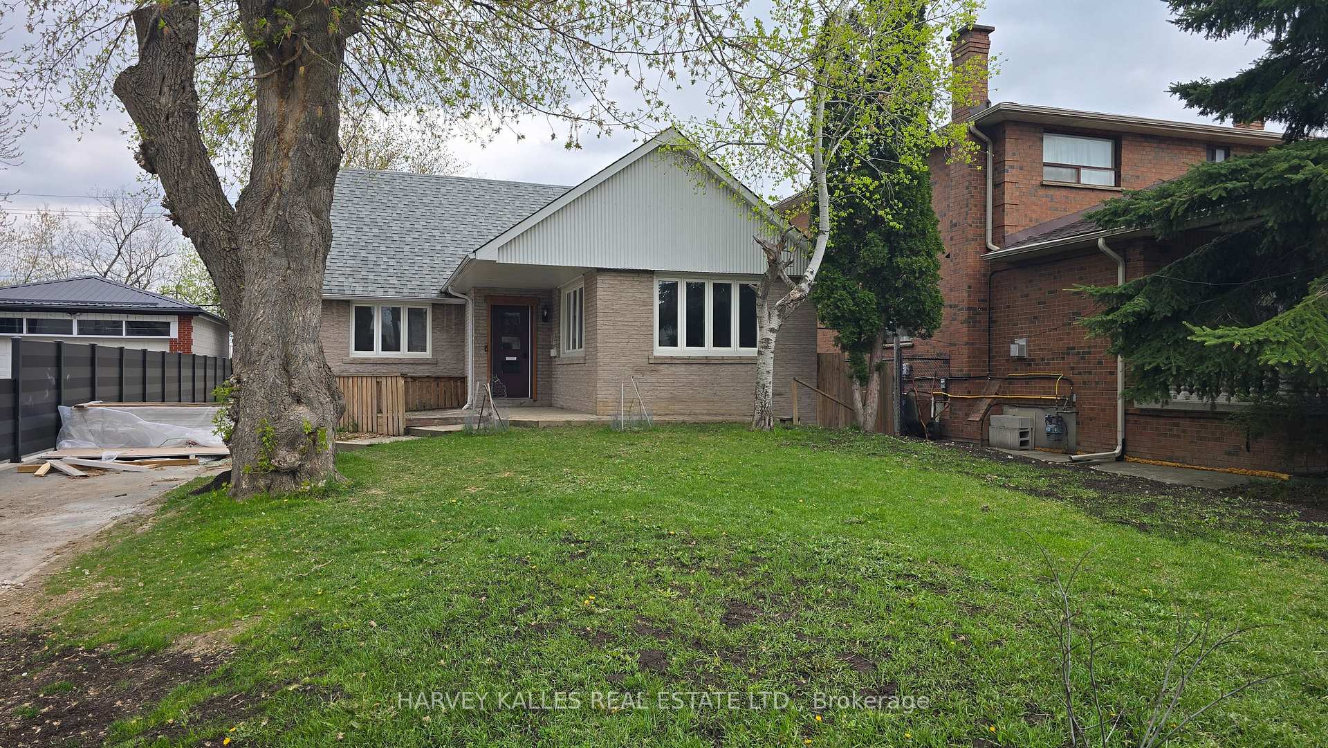 279 Cornelius Parkway Main