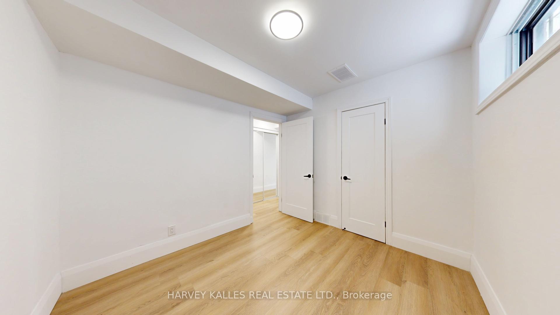 1252 Davenport Road 1