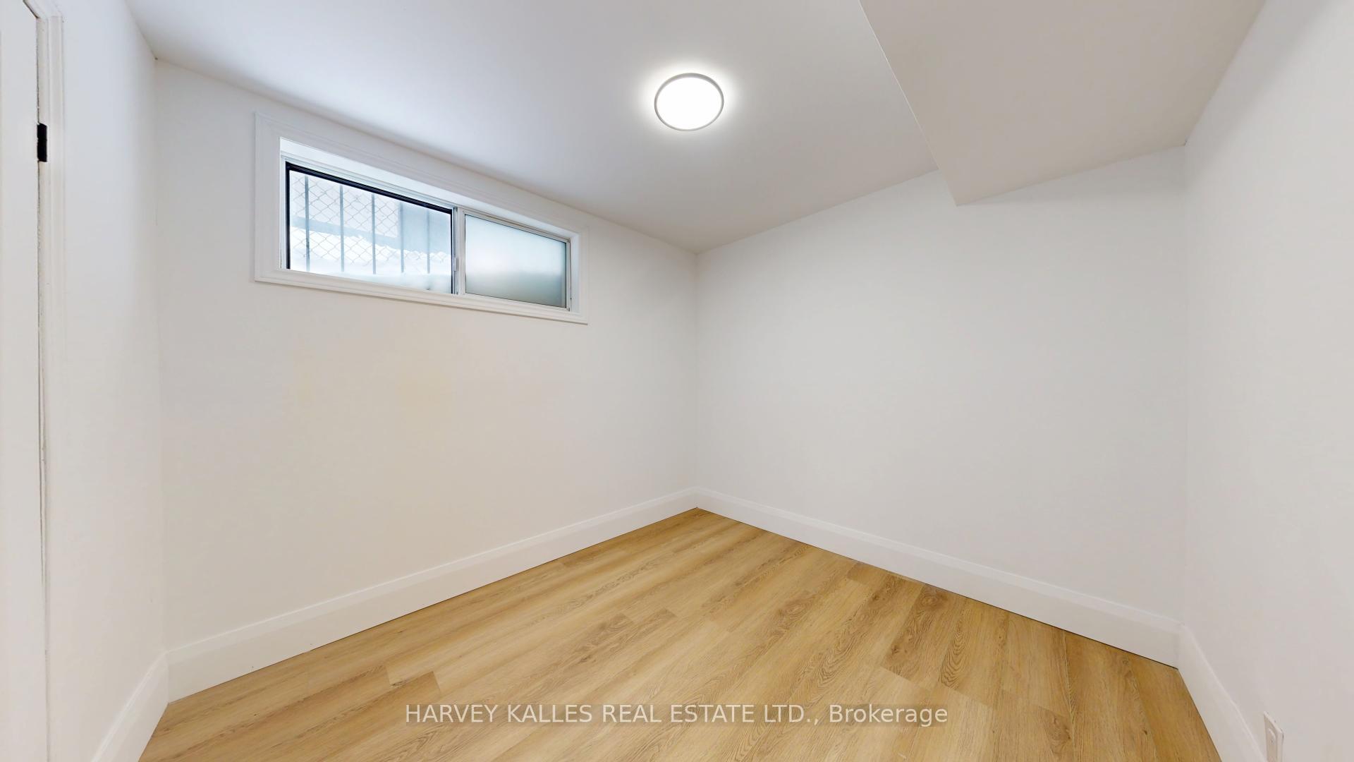 1252 Davenport Road 1