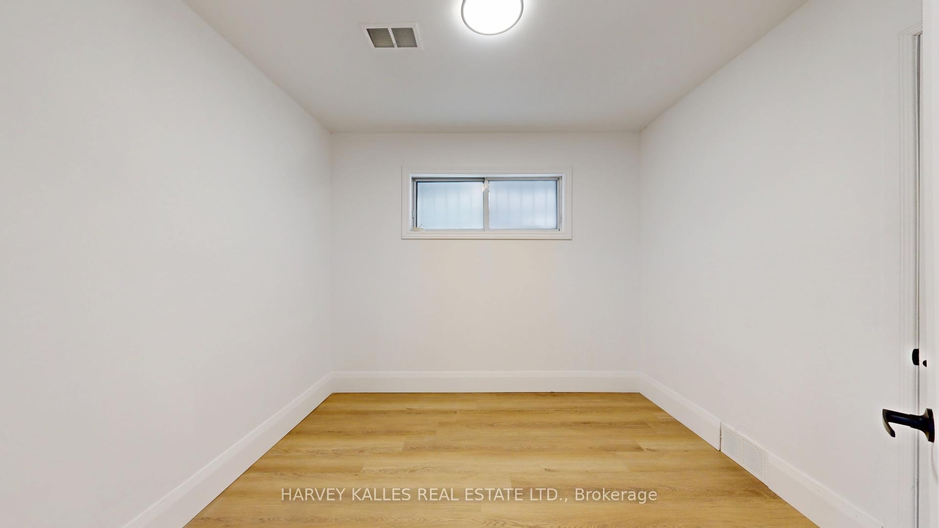 1252 Davenport Road 1