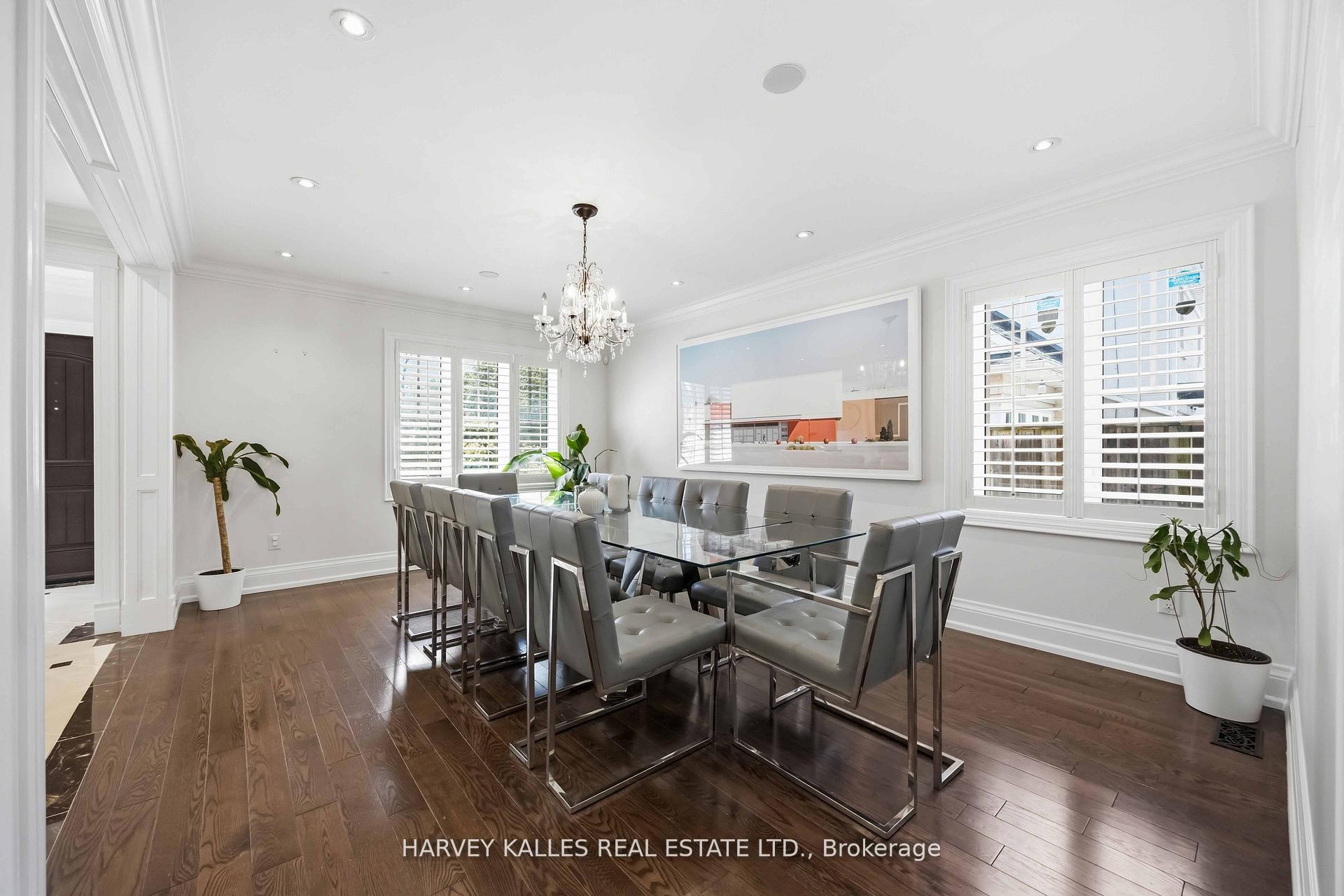 27 Ashley Park Road