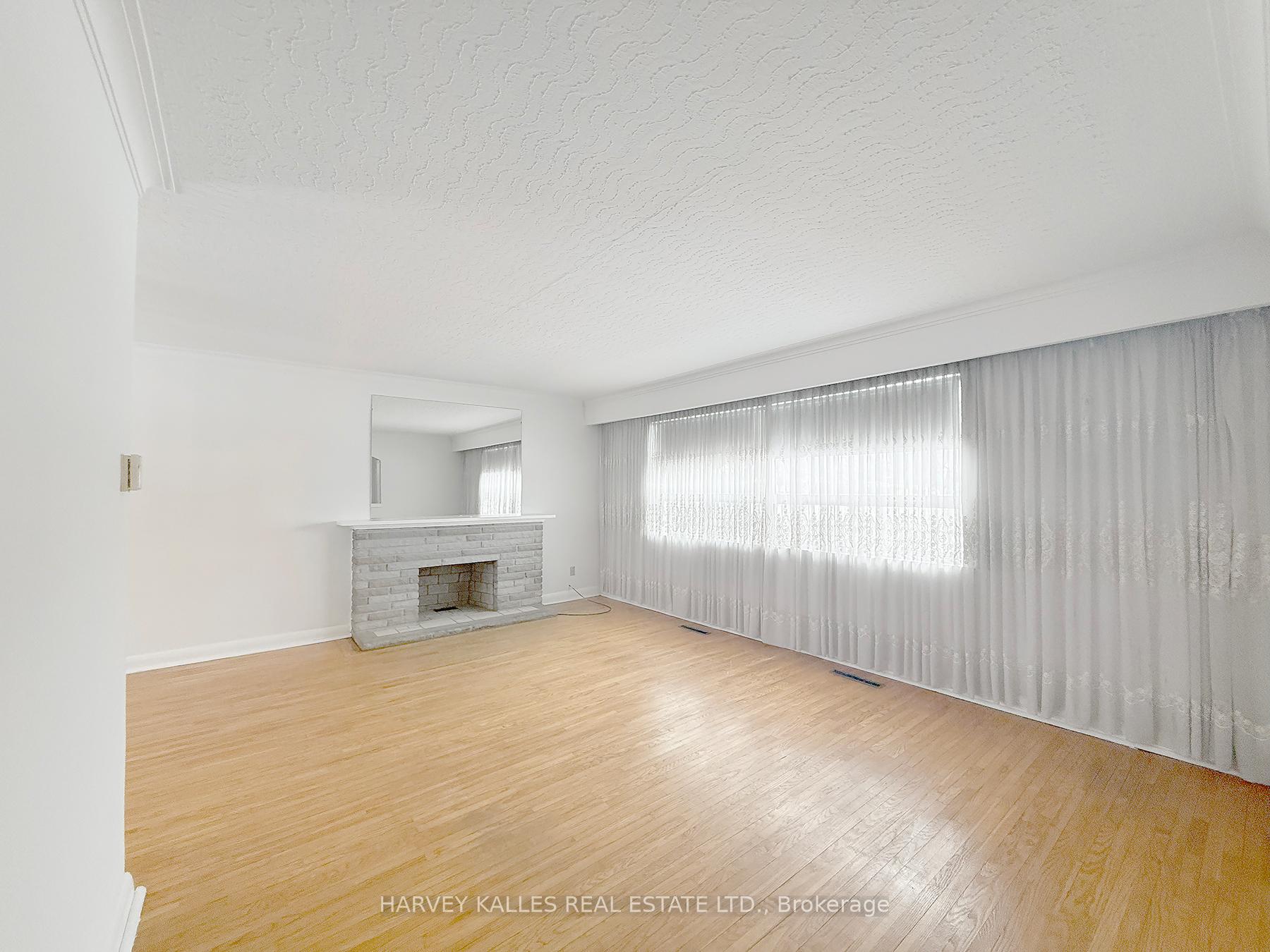 214 Dixon Road