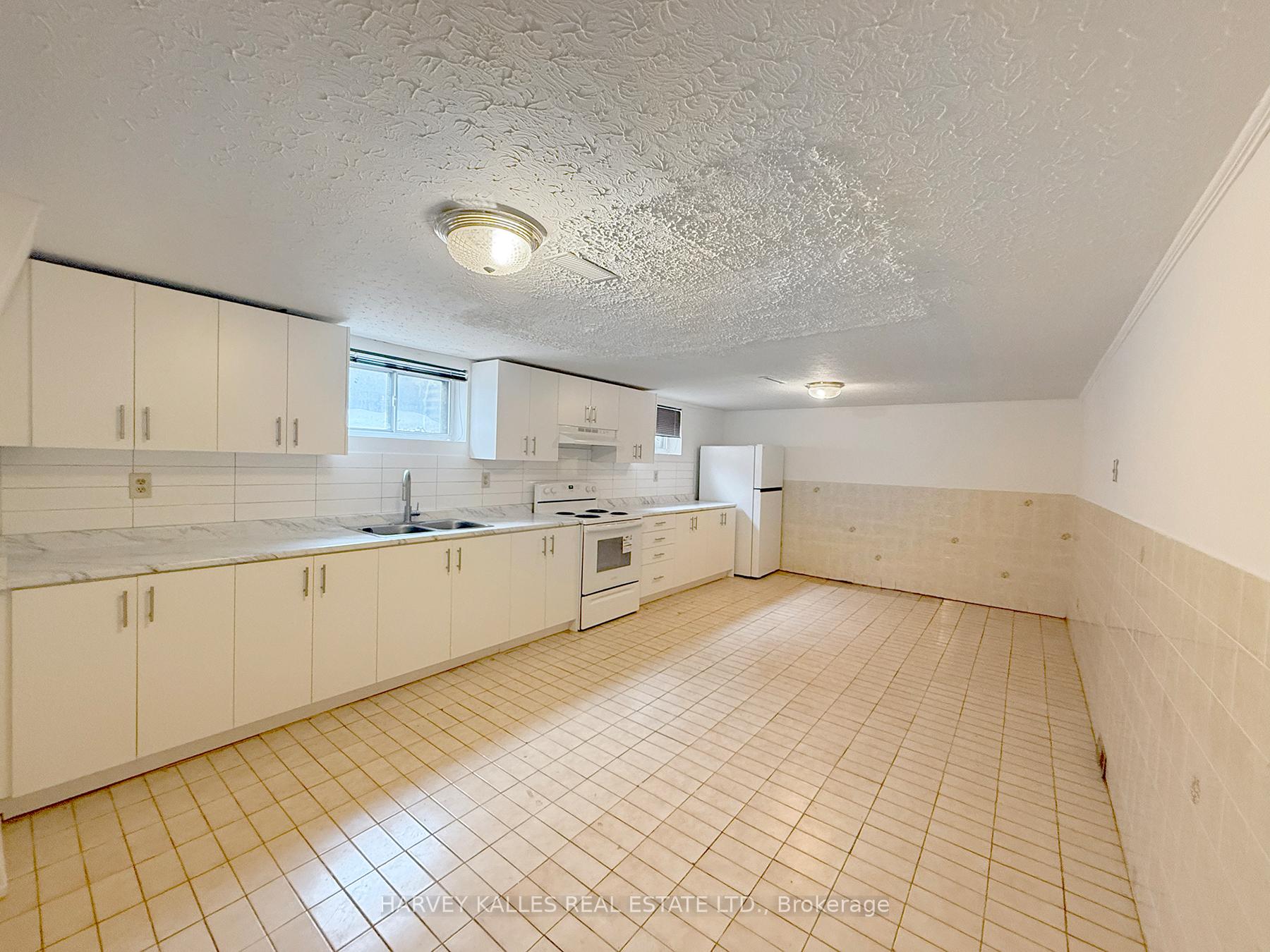 214 Dixon Road