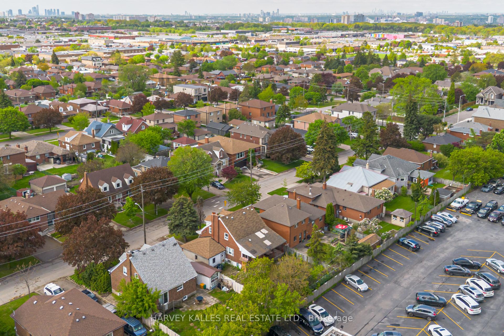 14 Jane Osler Boulevard, Toronto