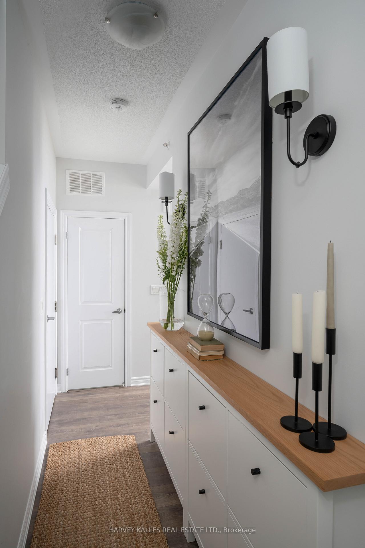 85 Eastwood Park Gardens 35