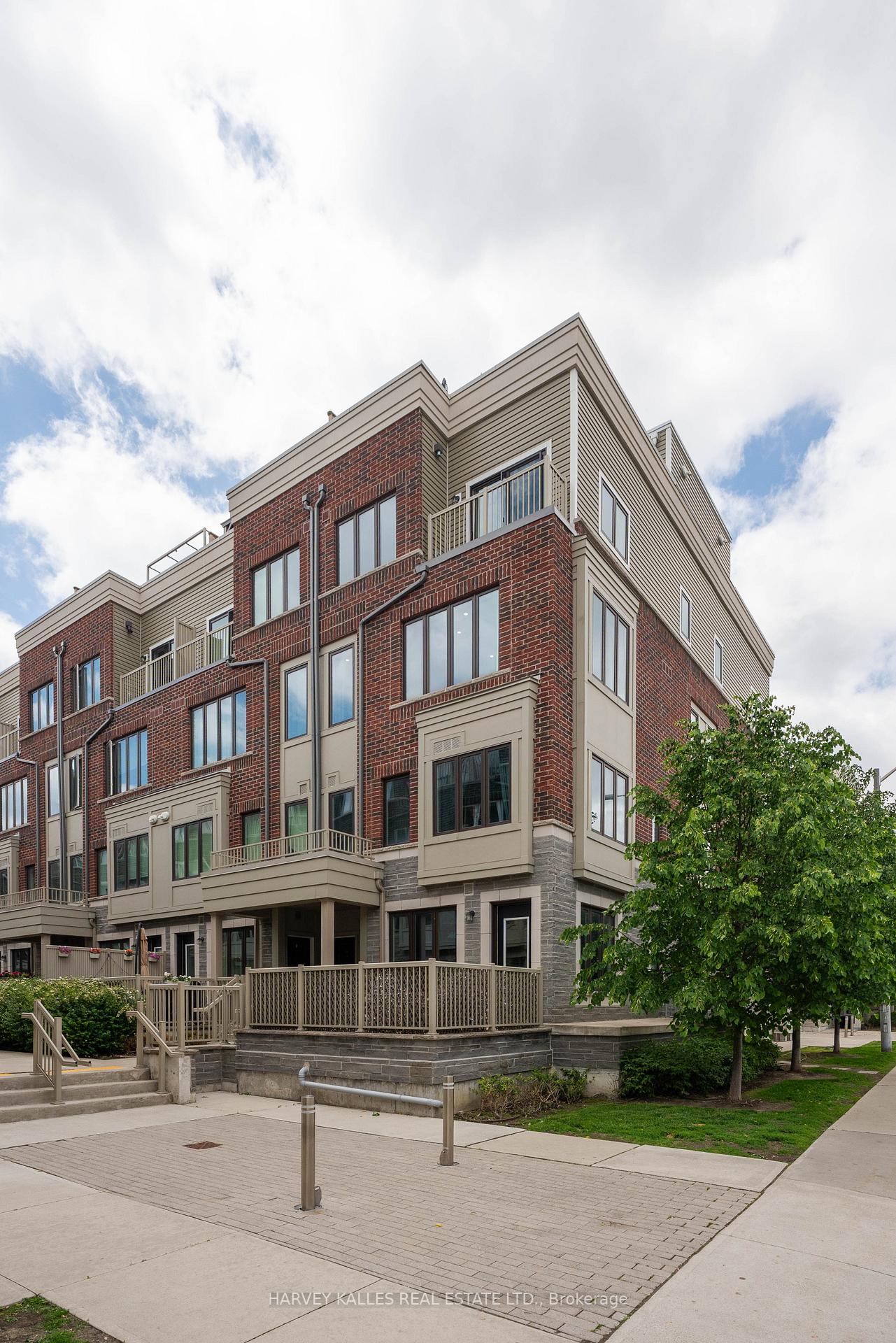 85 Eastwood Park Gardens 35