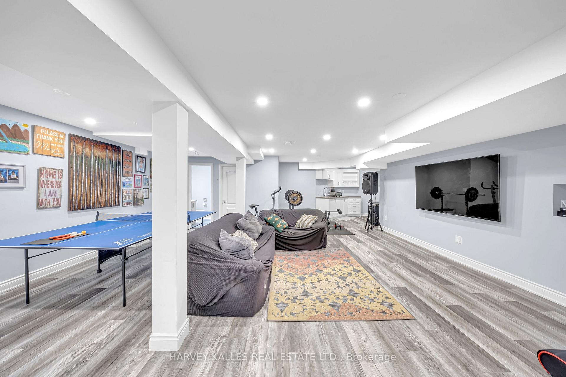20511 Main Street