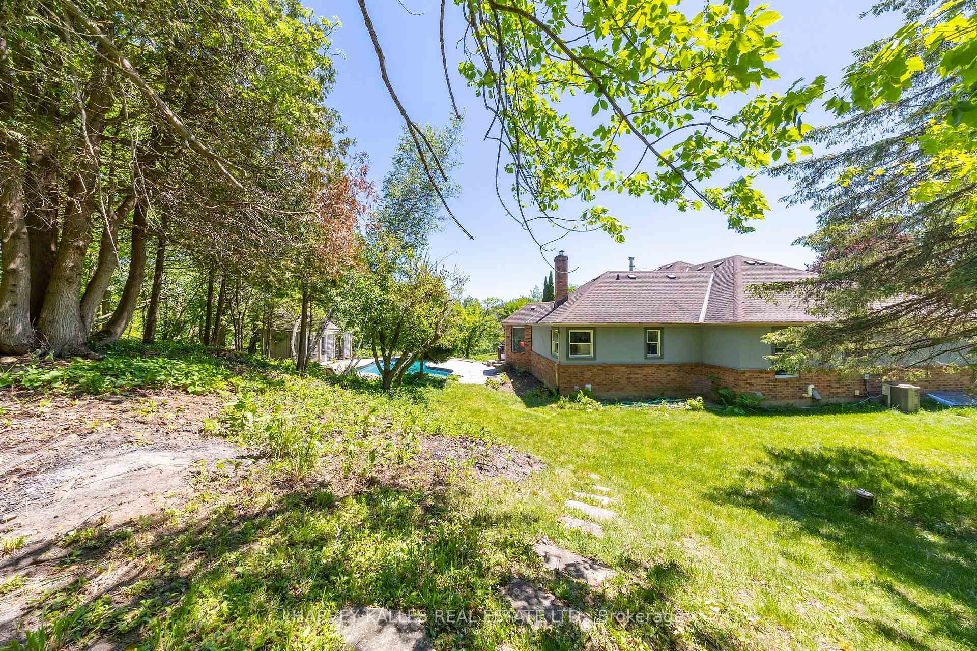 20511 Main Street