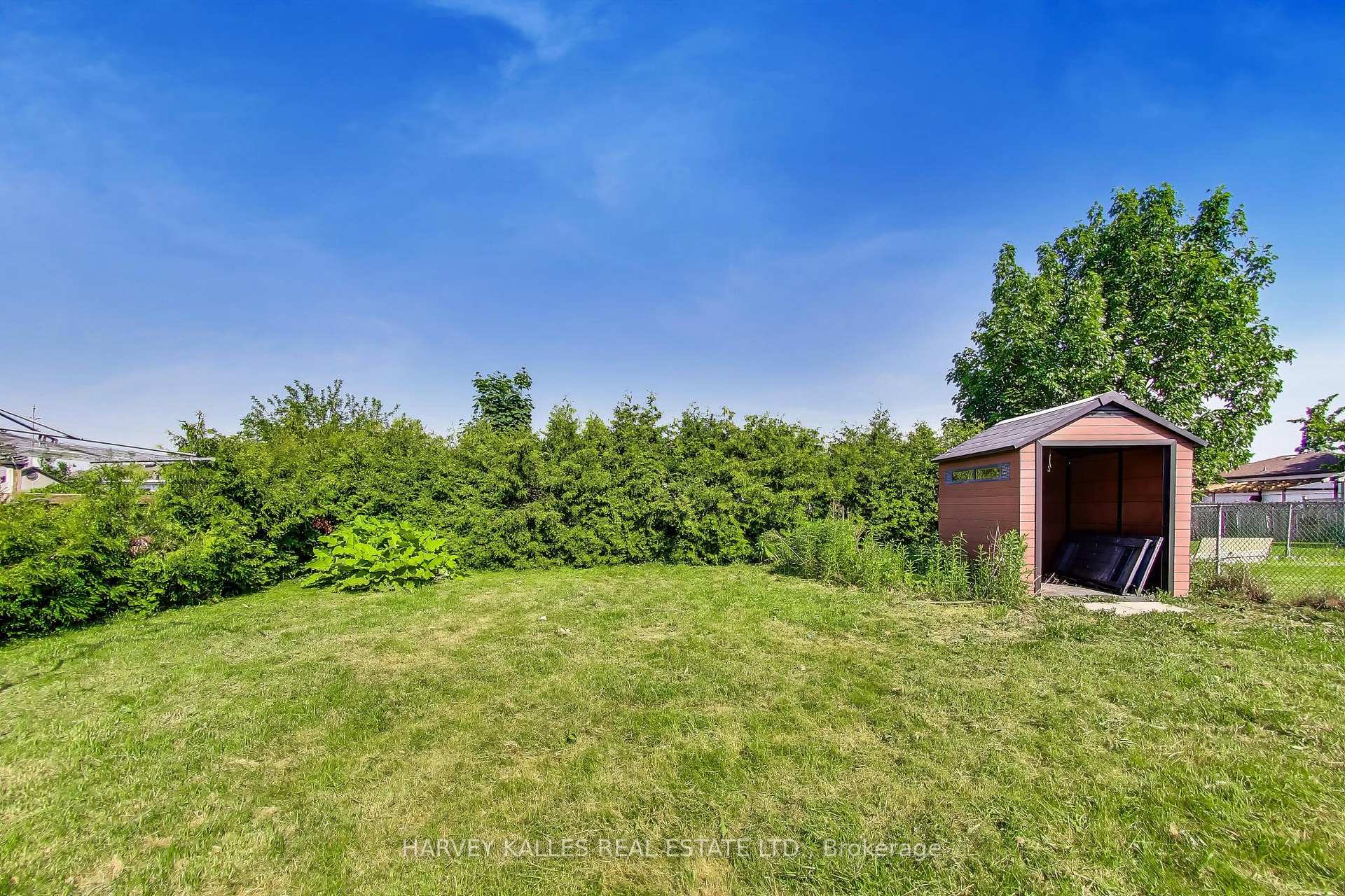 3760 Woodruff Crescent
