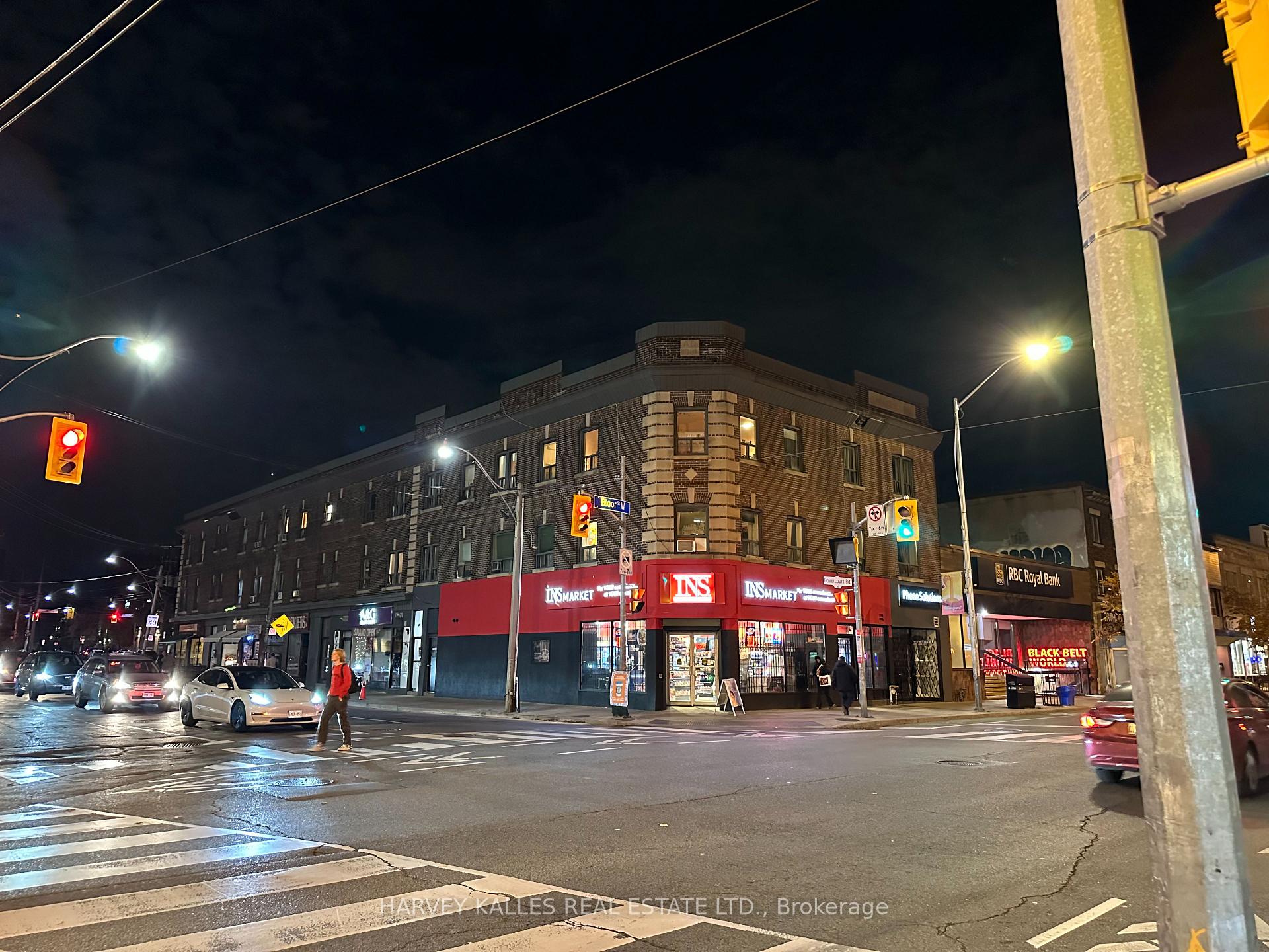 978 Bloor Street
