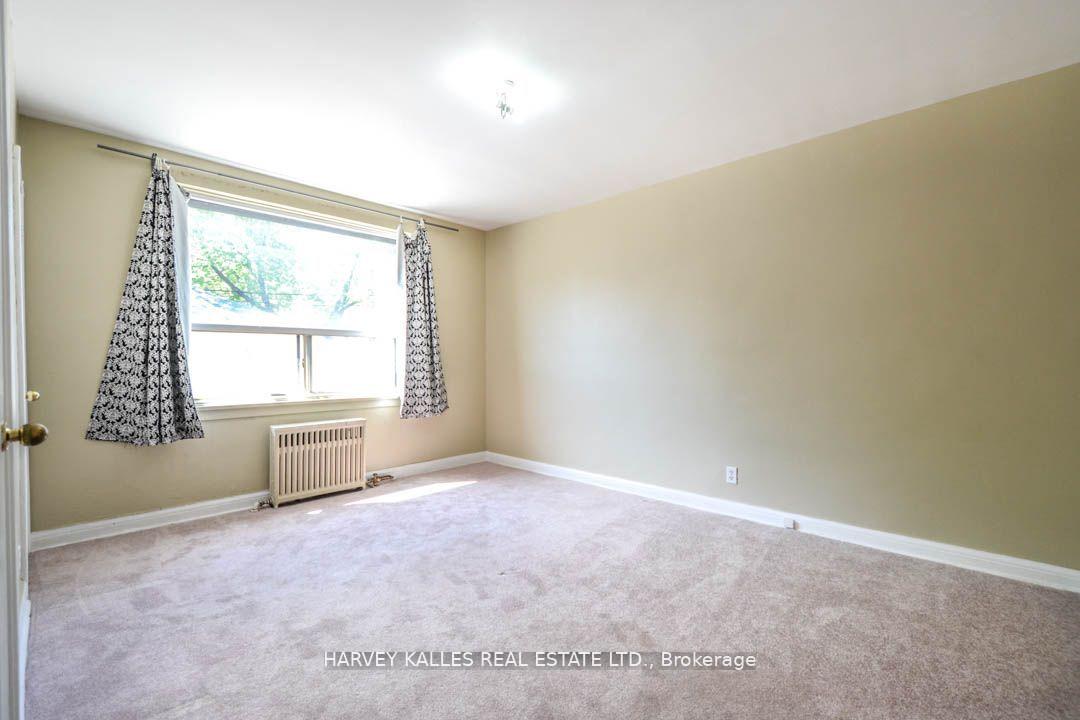 90 Trethewey Drive