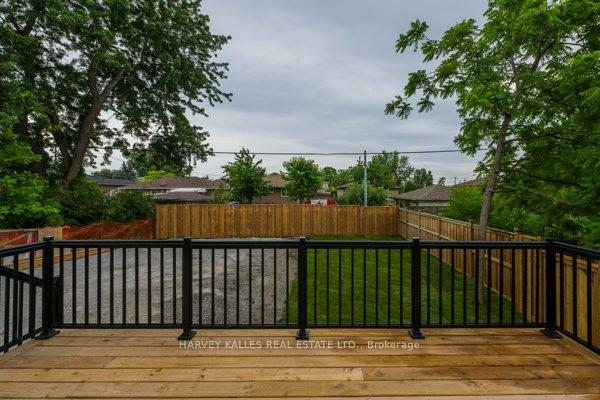 165 Spalding Road Main, Toronto Unit: Main