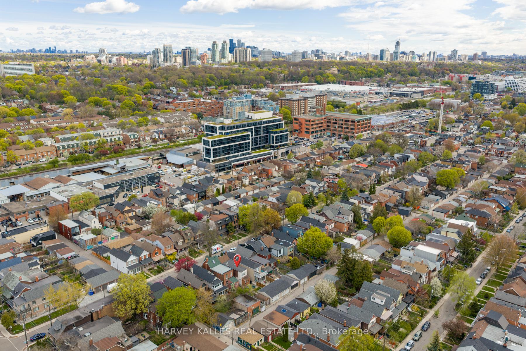 105 Melville Avenue, Toronto