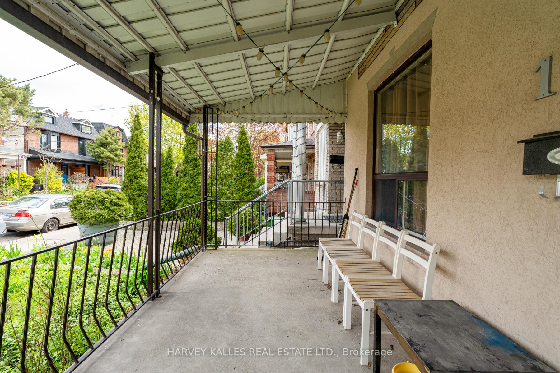 105 Melville Avenue, Toronto