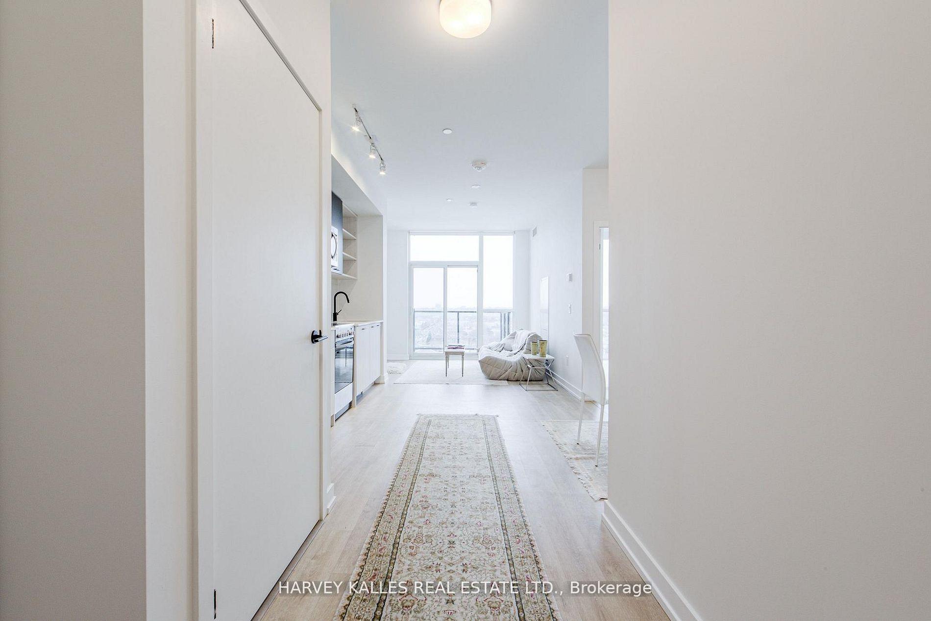 2300 St. Clair Avenue W 1001, Toronto Unit: 1001