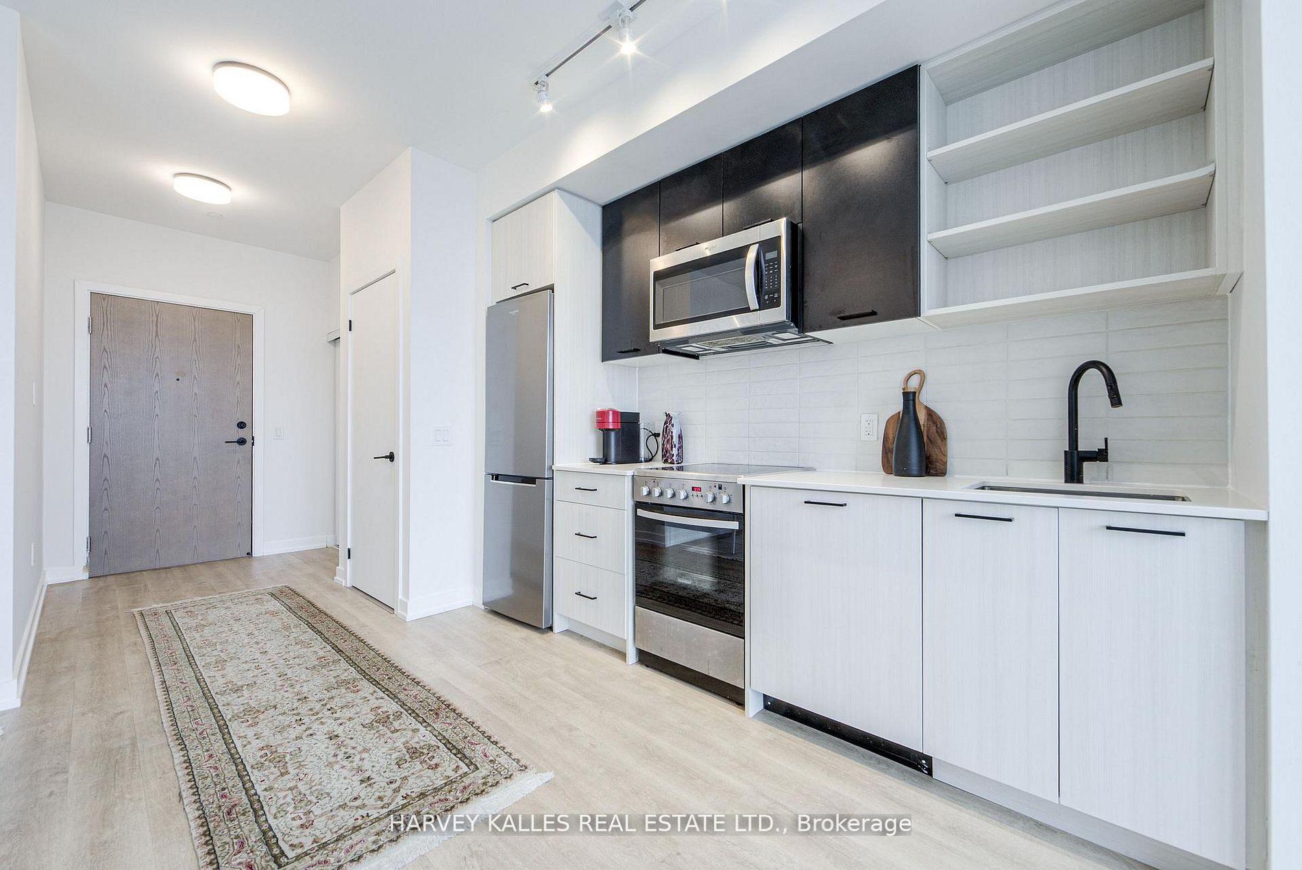2300 St. Clair Avenue W 1001, Toronto Unit: 1001