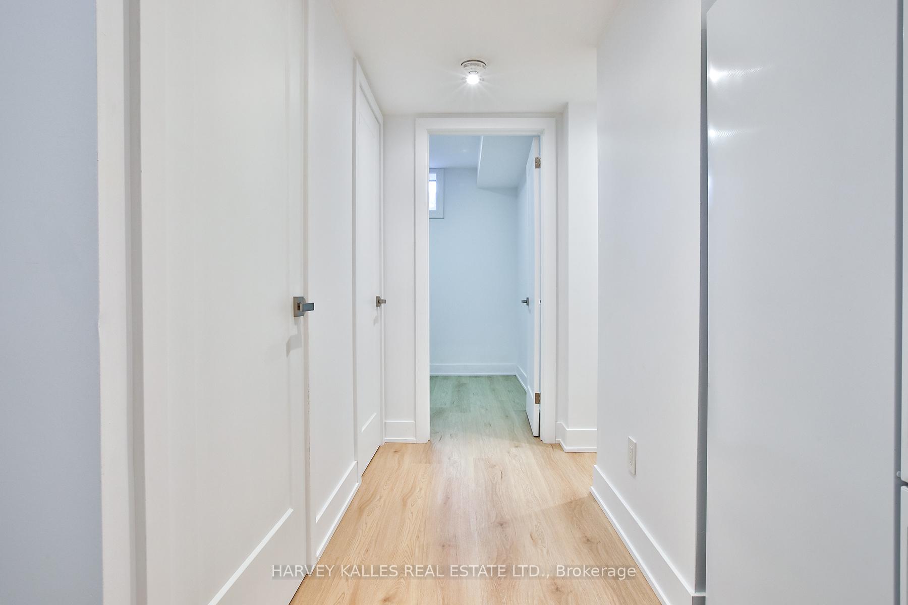 112 Fourth Street, Toronto