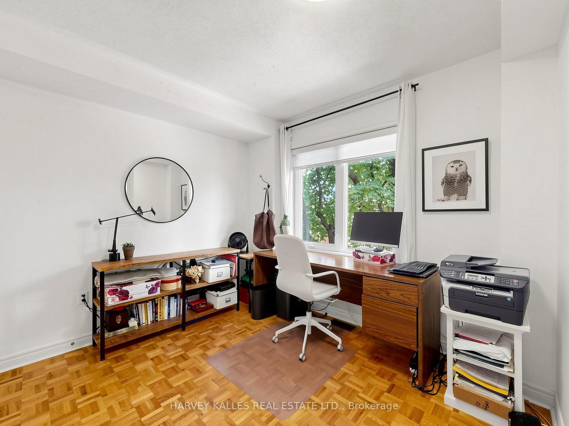 10 Lightbourn Avenue, Toronto