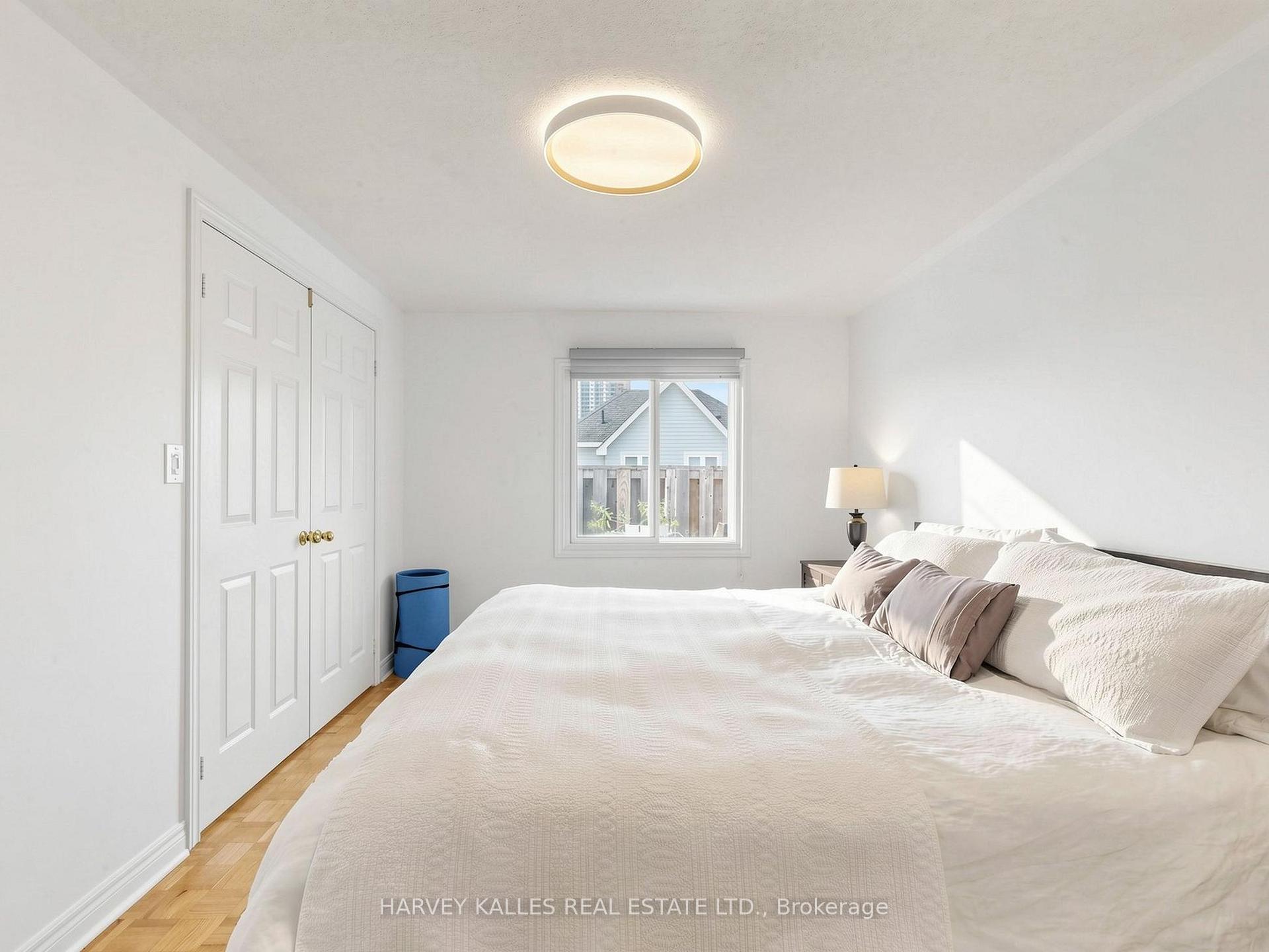 10 Lightbourn Avenue, Toronto
