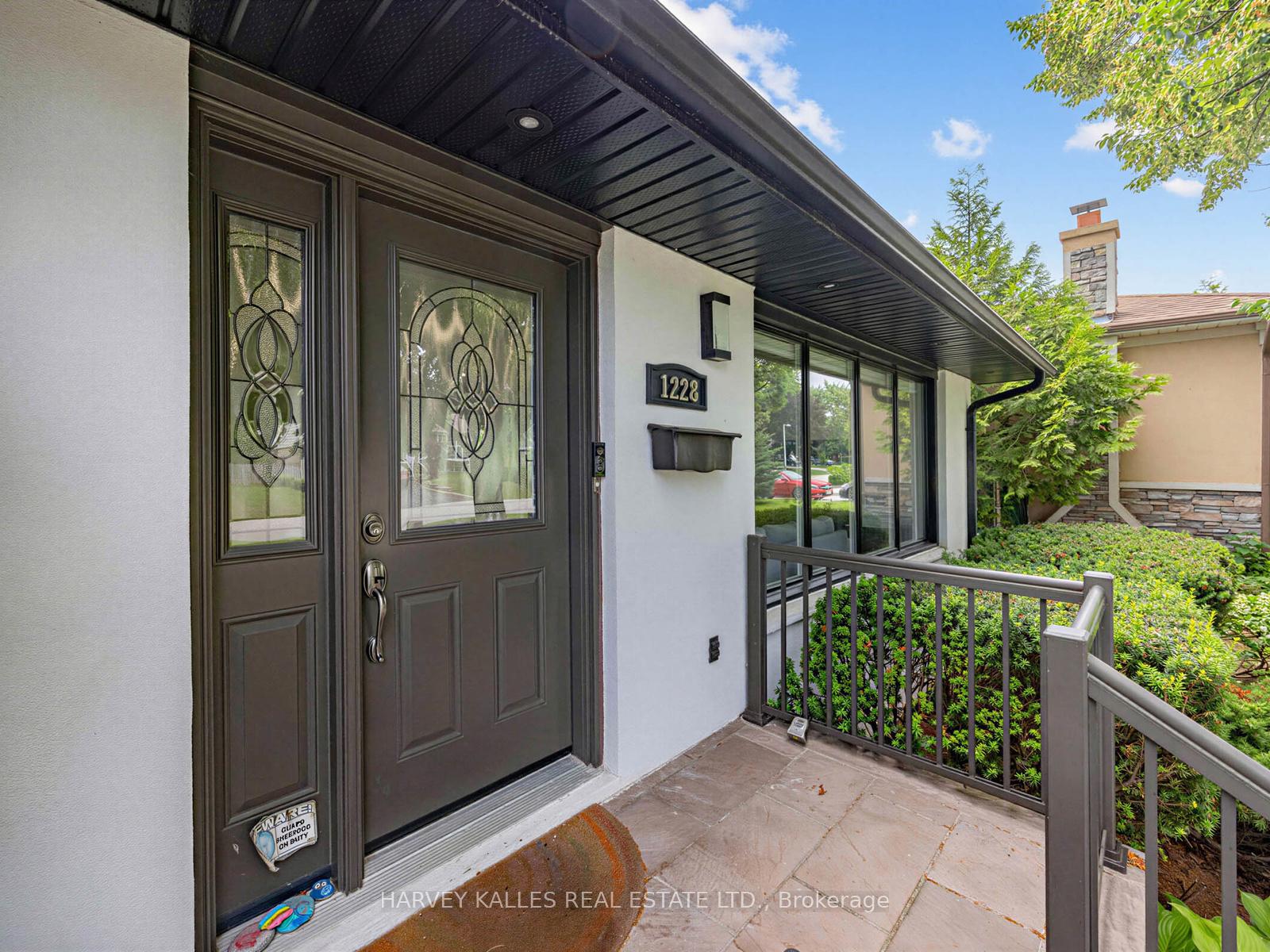 1228 Pallatine Drive