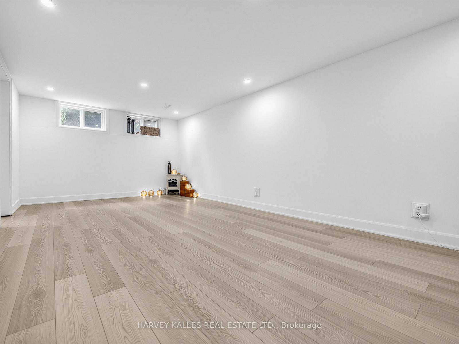 1228 Pallatine Drive