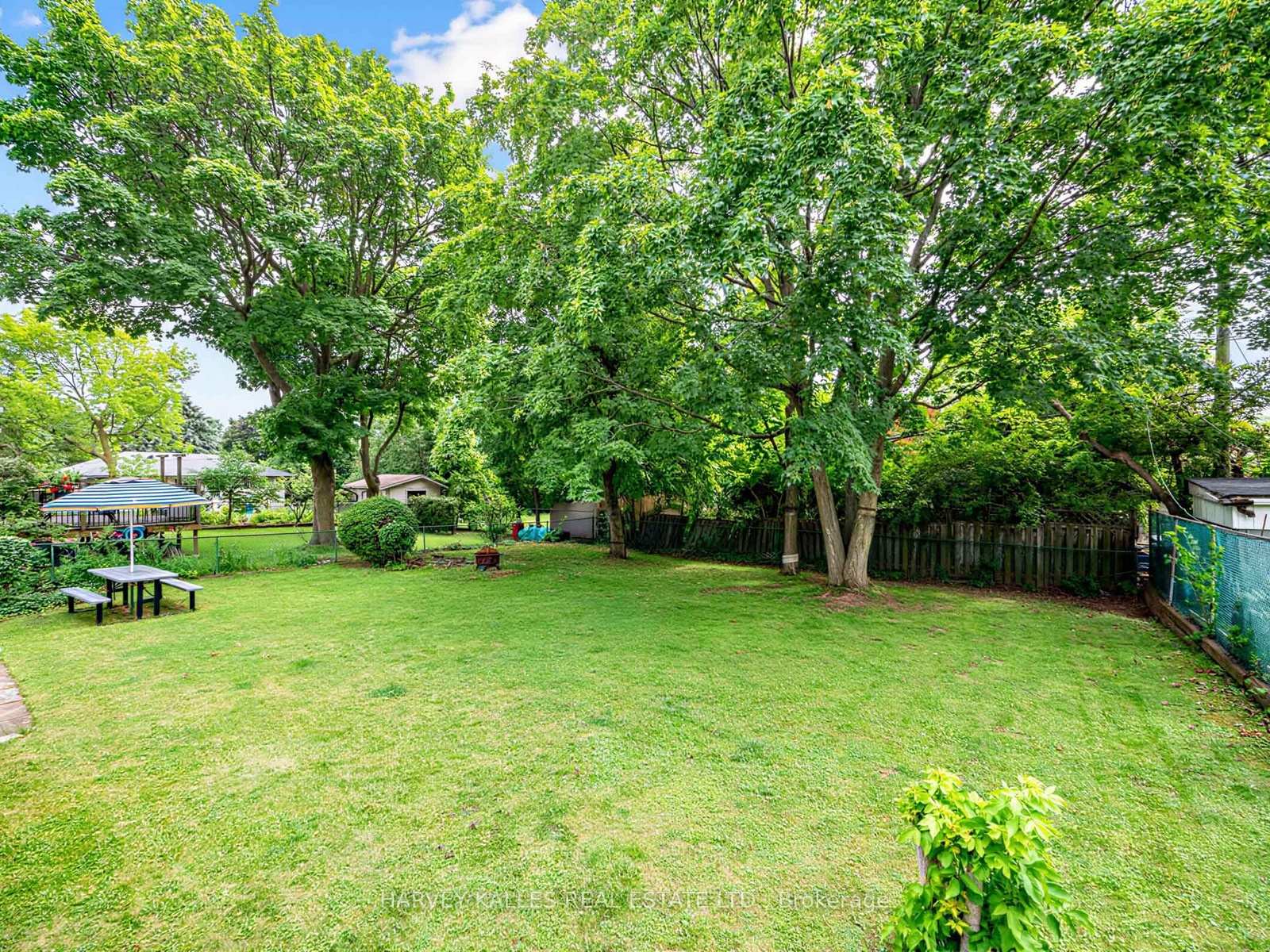 1228 Pallatine Drive