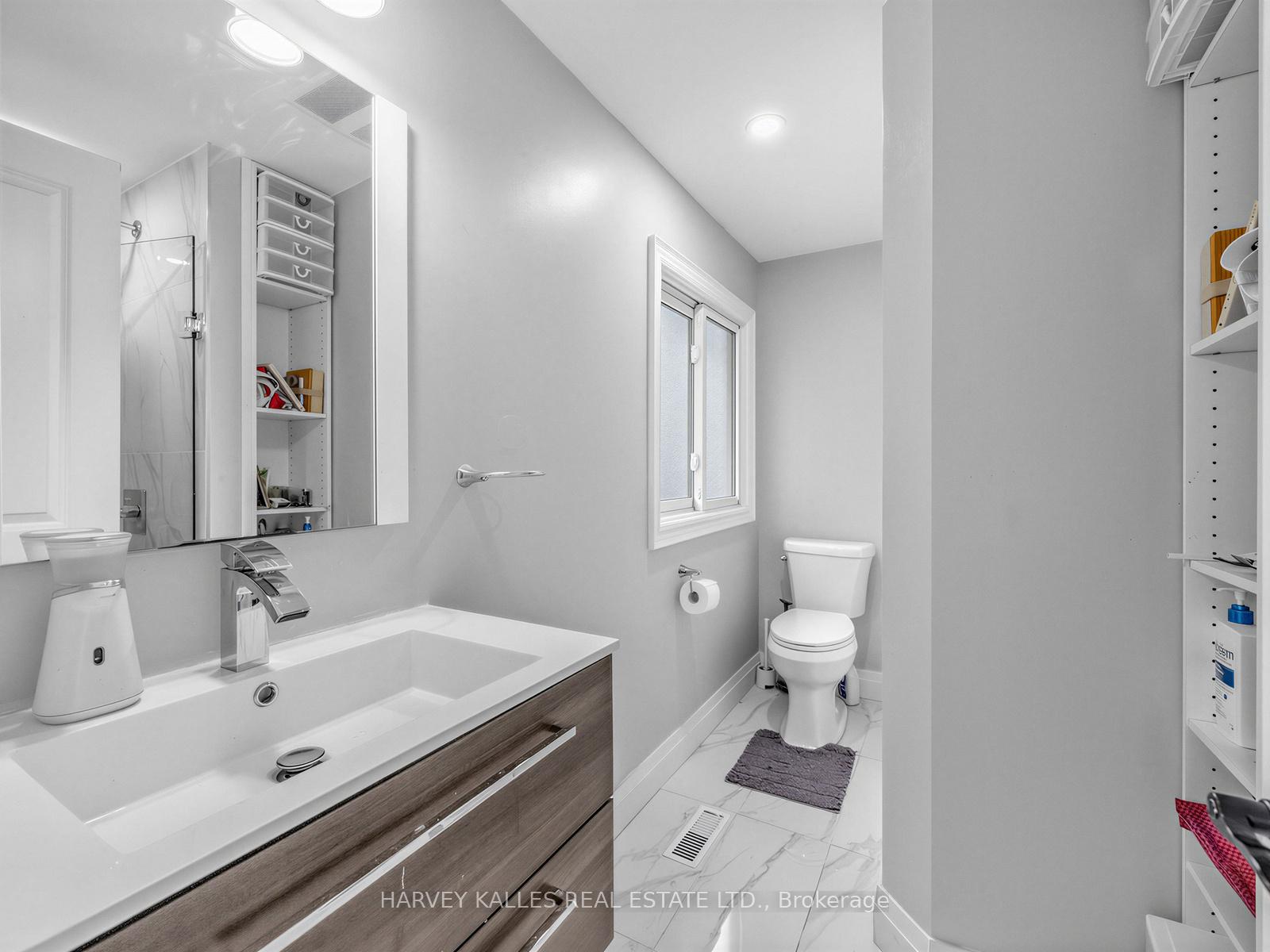 1228 Pallatine Drive