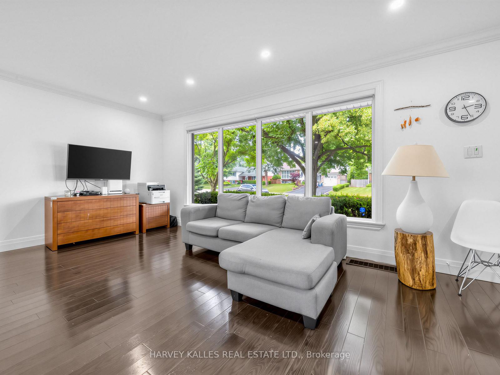 1228 Pallatine Drive