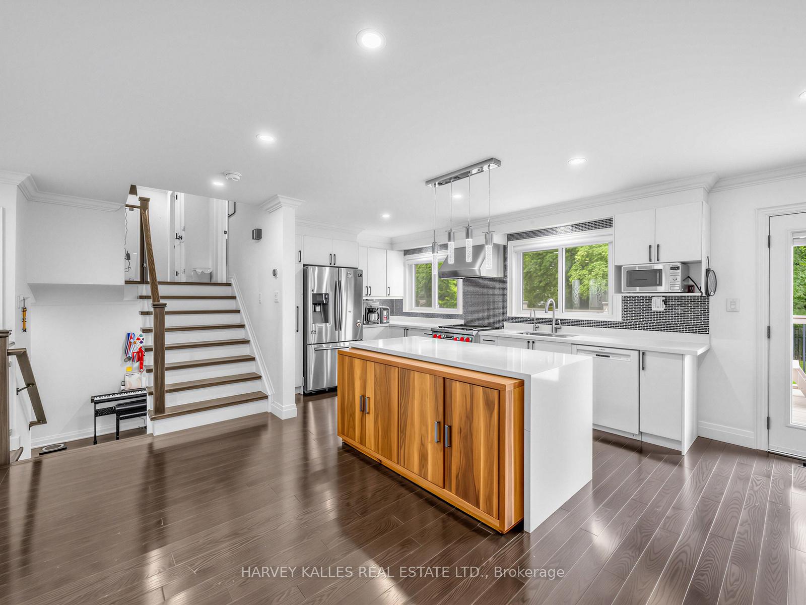 1228 Pallatine Drive