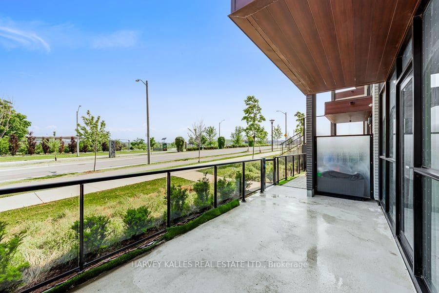60 George Butchart Drive 4, Toronto Unit: 4