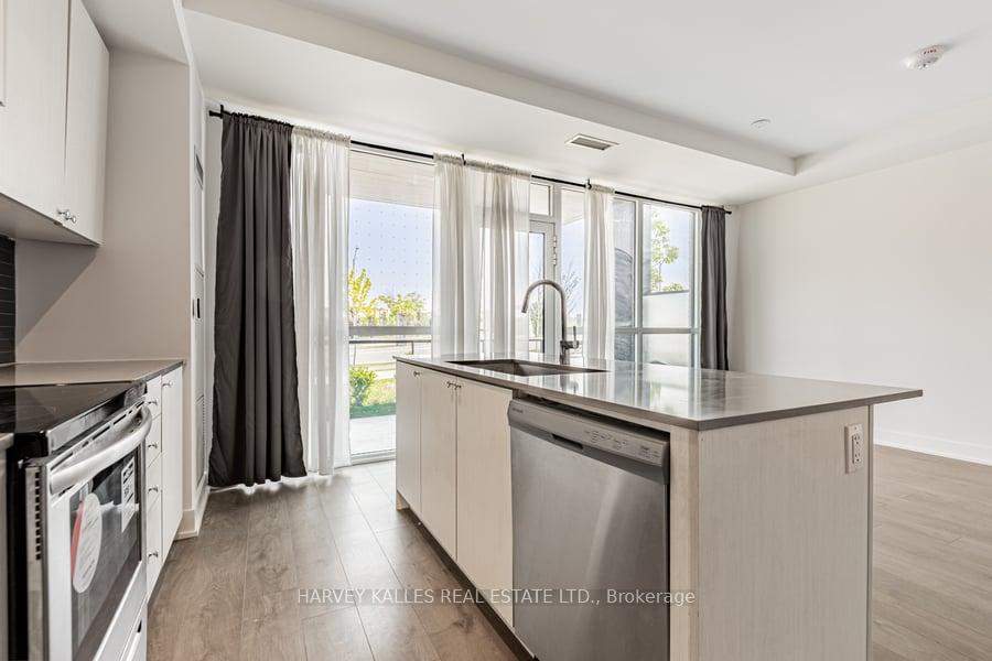 60 George Butchart Drive 4, Toronto Unit: 4