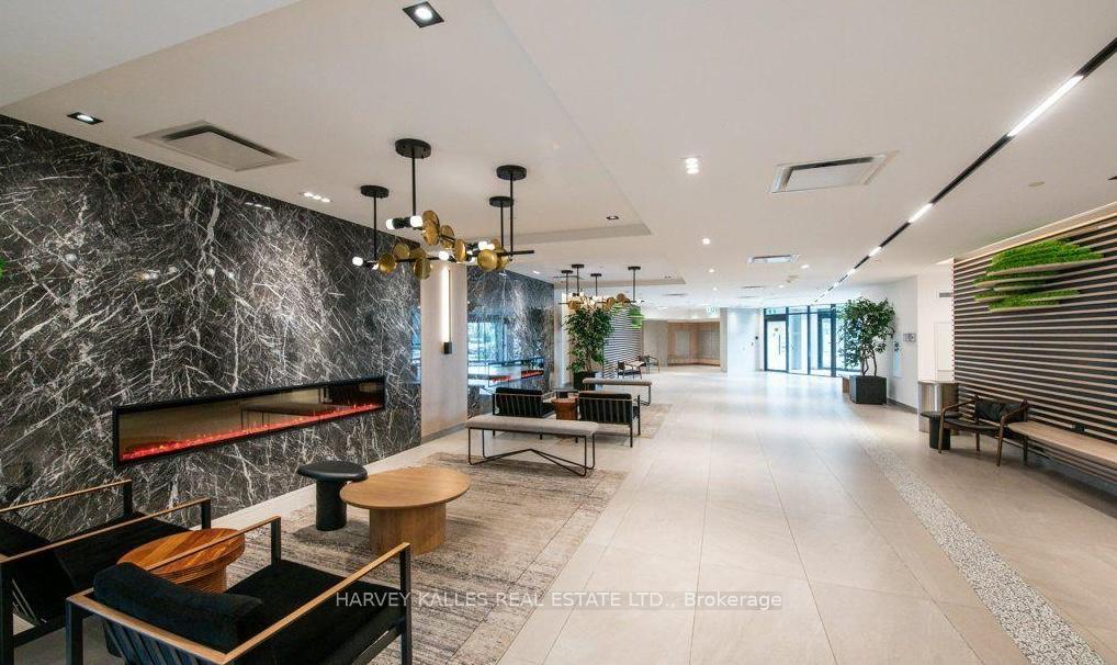 60 George Butchart Drive 4, Toronto Unit: 4