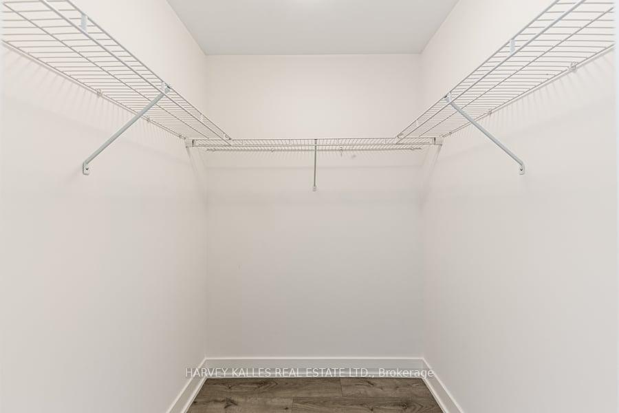 60 George Butchart Drive 4, Toronto Unit: 4