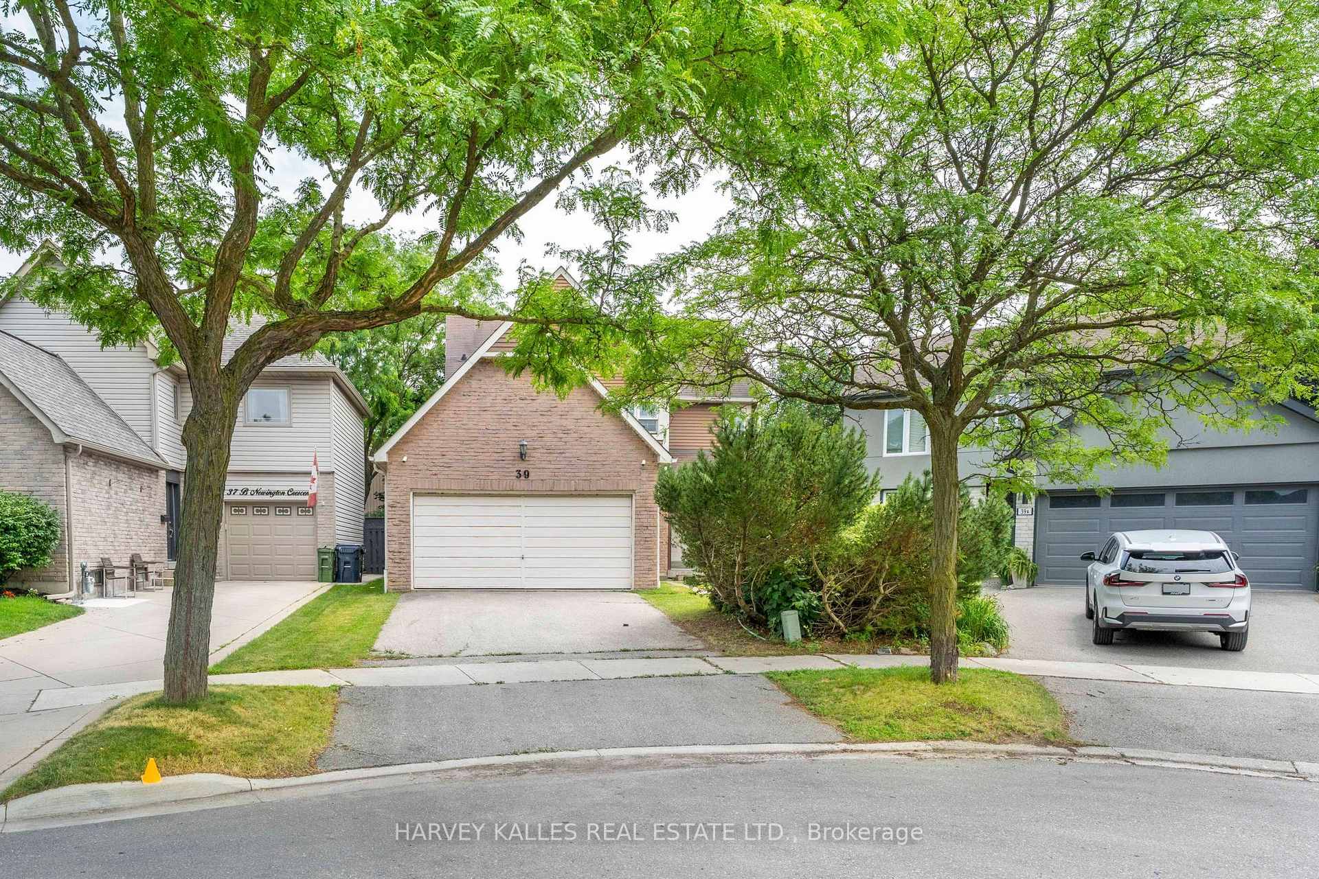 39 Newington Crescent, Toronto