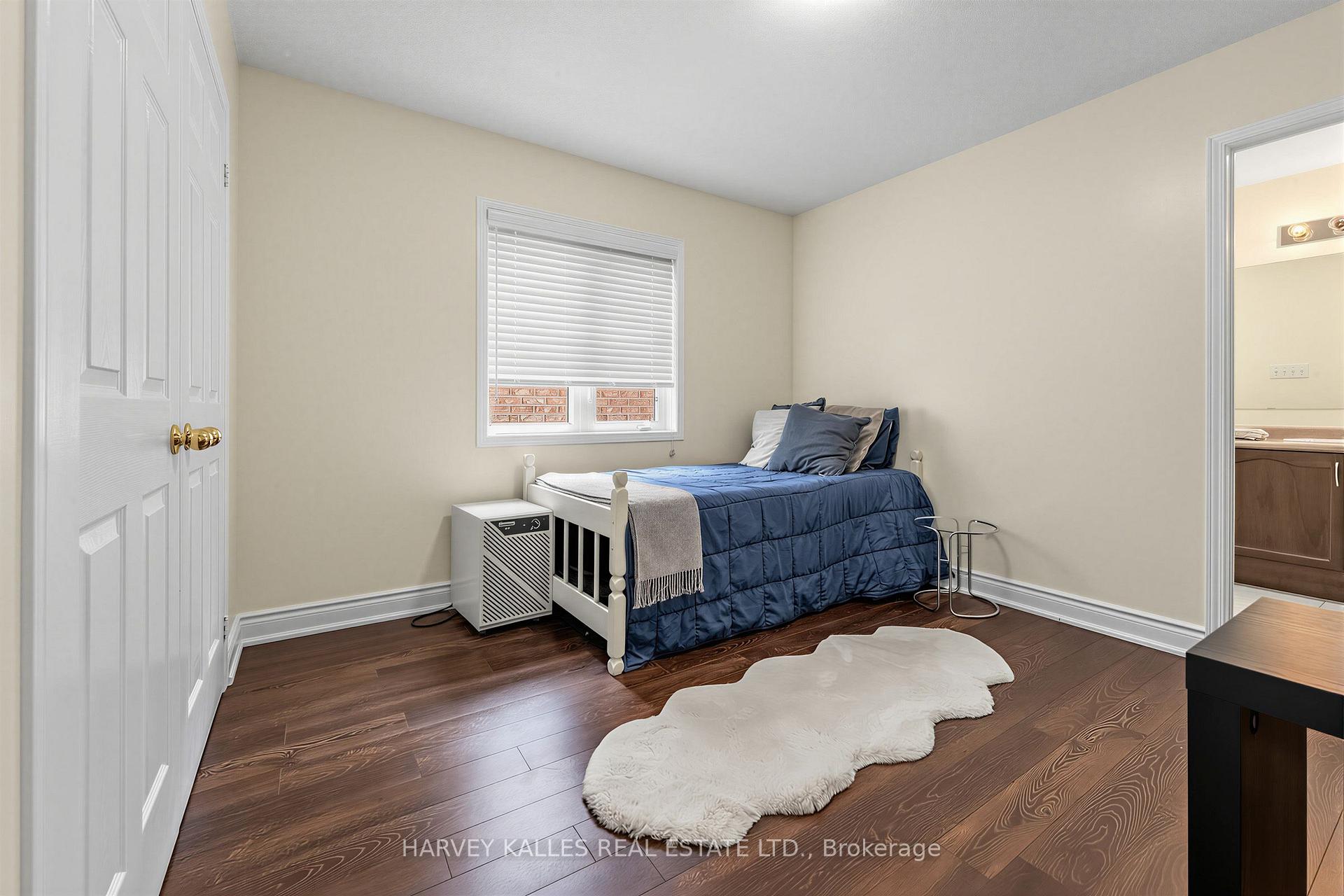 12 Tidewater Road